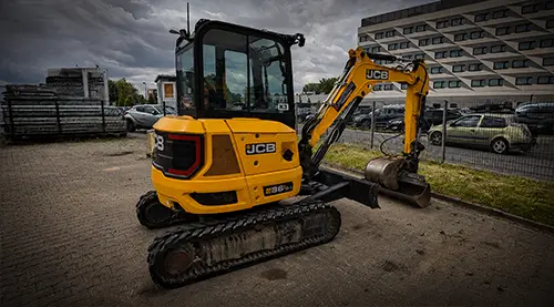 wynajem-maszyn-JCB-interhandler Minikoparka JCB dostępna w ofercie wynajmu Interhandler